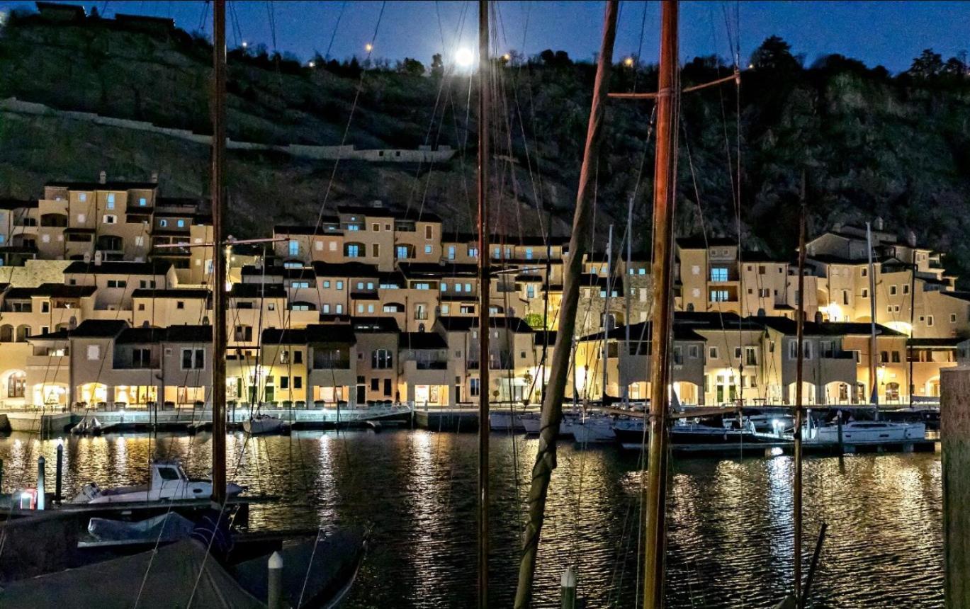 Portopiccolo Avolare Apartments In Borgo - Beach Included Sistiana Eksteriør billede